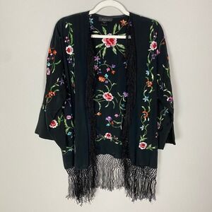 Vintage Aria A Black Silk Floral‎ Embroidered Kimono Fringe S/M Fairy Boho Artsy